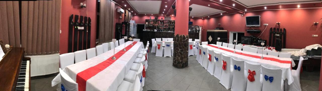 Bed and Breakfast Engi Panzio Ocna de Sus Екстер'єр фото
